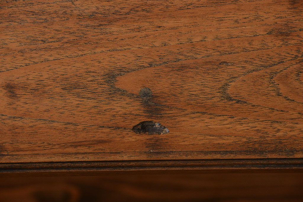 アンティーク家具　海外アンティーク　チーク材のダイニングテーブル