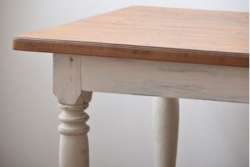 アンティーク家具　海外アンティーク　チーク材のダイニングテーブル