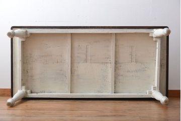 アンティーク家具　海外アンティーク　チーク材のダイニングテーブル