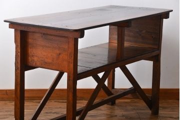 レトロ家具　昭和レトロ　古い味のあるアンティーク木製作業台(テーブル)