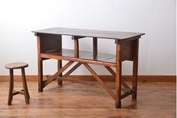 レトロ家具　昭和レトロ　古い味のあるアンティーク木製作業台(テーブル)
