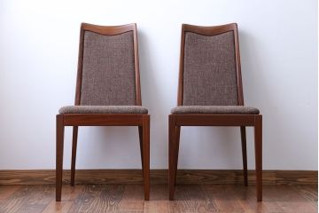 ヴィンテージ家具　北欧ビンテージ　G-PLAN(ジープラン)　チーク材のダイニングチェア　2脚セット(1)