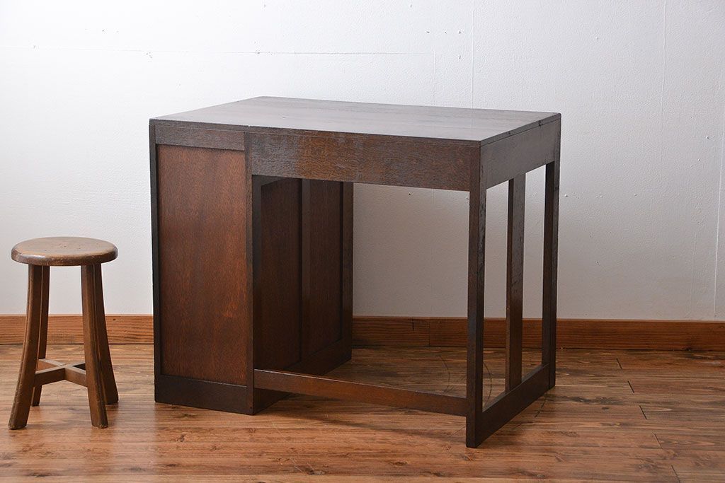 アンティーク家具　アンティーク　ナラ材の変わり型片袖机