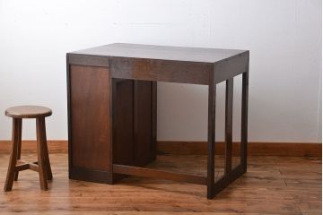 アンティーク家具　アンティーク　ナラ材の変わり型片袖机