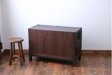 アンティーク家具　脚付き　観音開き時代箪笥ローボード