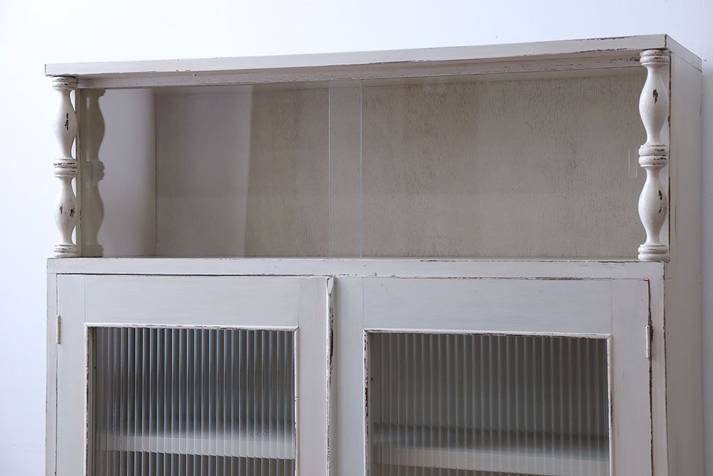 アンティーク家具　アンティークペイント　2杯引き出し付き本箱