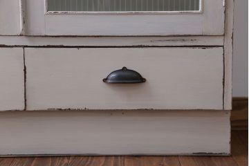 アンティーク家具　アンティークペイント　2杯引き出し付き本箱