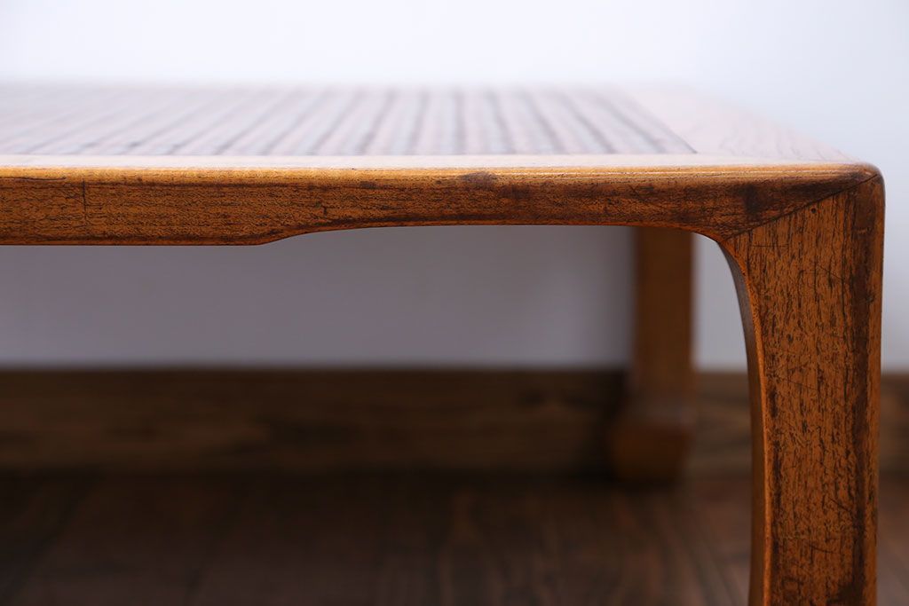 アンティーク家具　古民具・骨董　網代模様天板の座卓