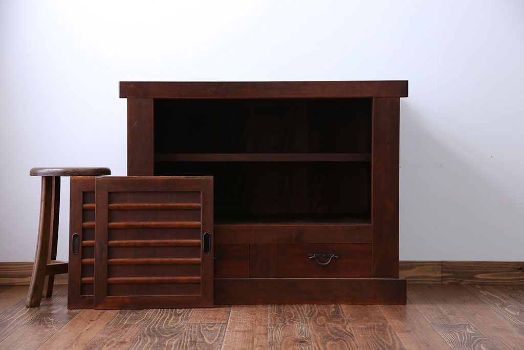 アンティーク家具　古民具・骨董　三尺水屋箪笥サイドボード