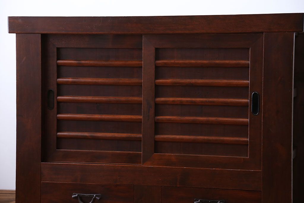 アンティーク家具　古民具・骨董　三尺水屋箪笥サイドボード