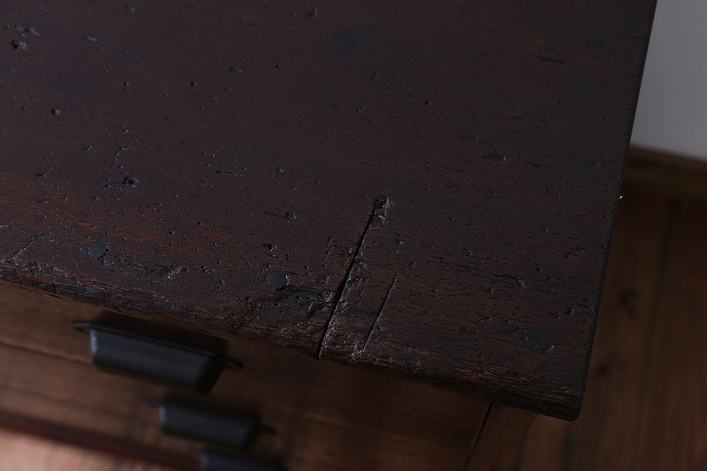 アンティーク家具　アンティーク　前面ナラ材の上品なチェスト