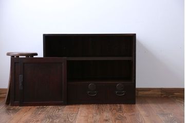 アンティーク家具　古民具・骨董　前面欅材の小振りな帳場箪笥