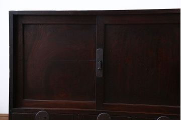 アンティーク家具　古民具・骨董　前面欅材の小振りな帳場箪笥