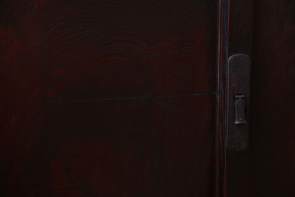 アンティーク家具　古民具・骨董　前面欅材の小振りな帳場箪笥