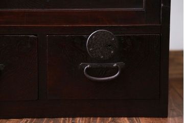 アンティーク家具　古民具・骨董　前面欅材の小振りな帳場箪笥