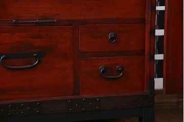 アンティーク家具　脚付き　観音開き時代箪笥ローボード(2)