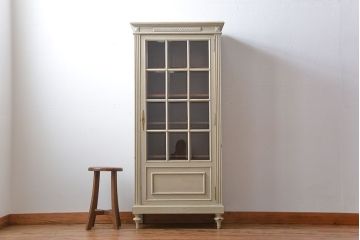 アンティーク家具　フランスアンティーク　おしゃれなキャビネット