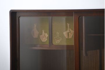 レトロ家具　昭和レトロ　前面桑張りの茶箪笥