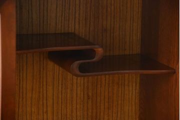 レトロ家具　昭和レトロ　前面桑張りの茶箪笥