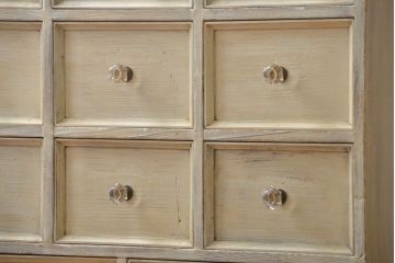 アンティーク家具　アンティークペイント　おしゃれな脚付きドロワー