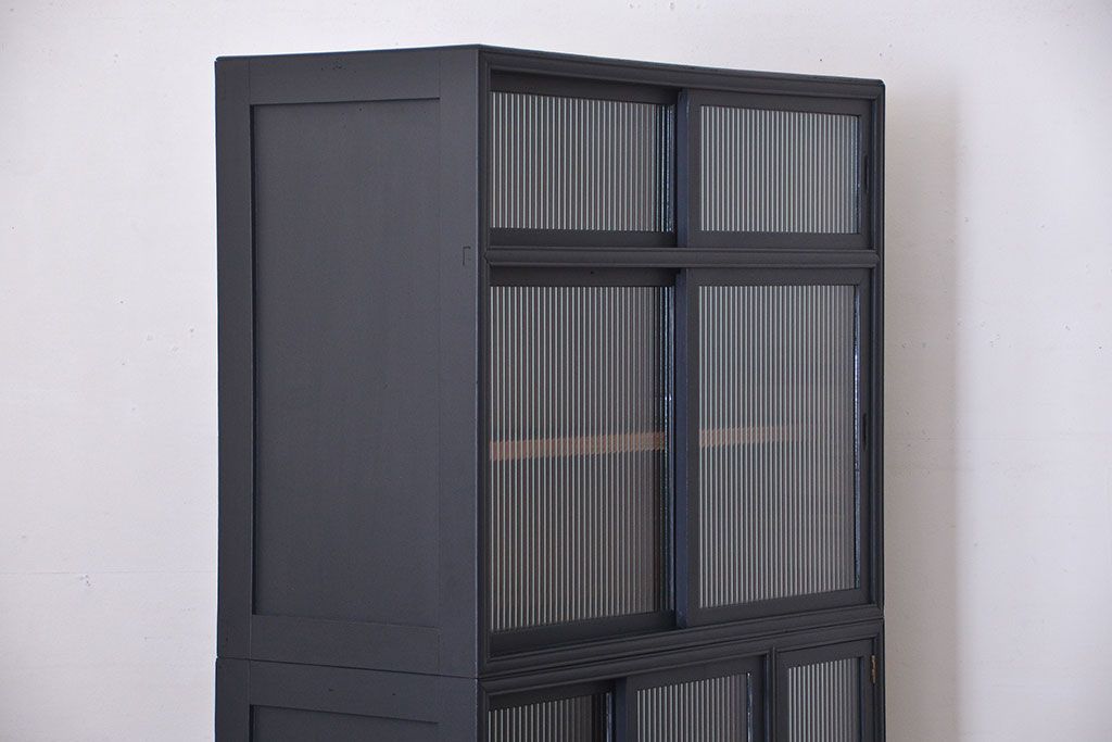 アンティーク家具　アンティーク　脚付きペイント食器棚