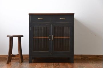 アンティーク家具　お洒落なペイントキッチンキャビネット