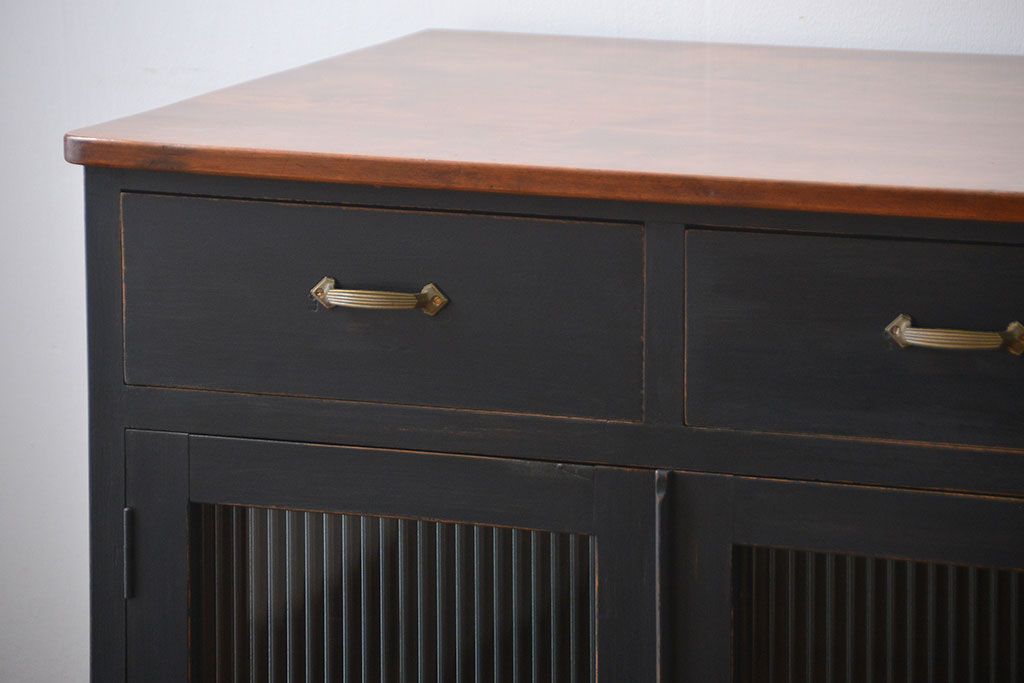 アンティーク家具　お洒落なペイントキッチンキャビネット