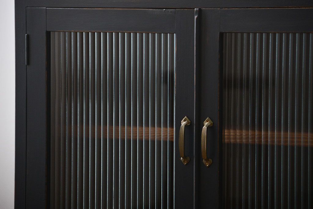 アンティーク家具　お洒落なペイントキッチンキャビネット