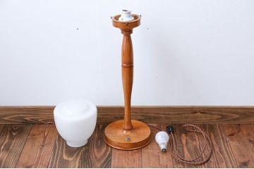 小さなスタンドランプ(ぼんぼり)