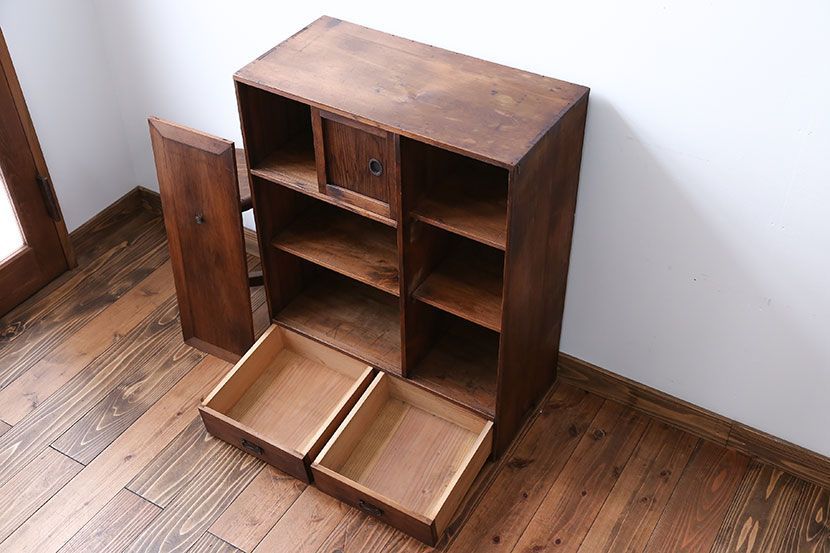 アンティーク家具　大正ロマン　古い木の戸棚