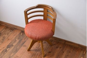 アンティーク家具　アンティーク　ナラ材の回転椅子