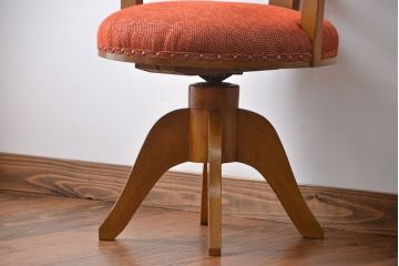 アンティーク家具　アンティーク　ナラ材の回転椅子