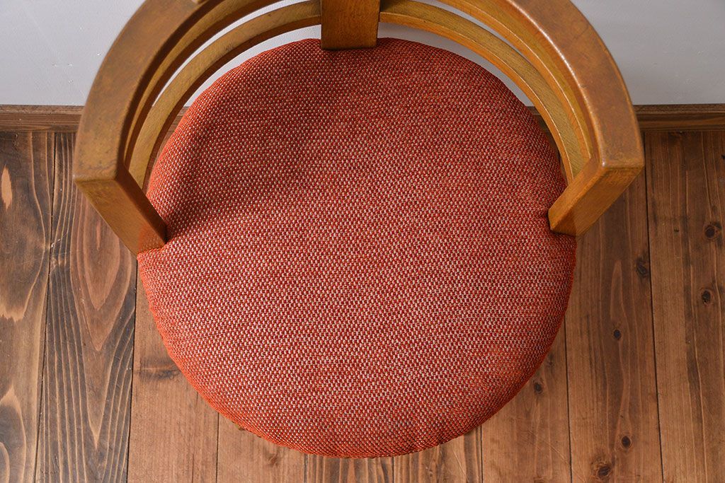 アンティーク家具　アンティーク　ナラ材の回転椅子