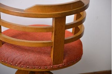 アンティーク家具　アンティーク　ナラ材の回転椅子