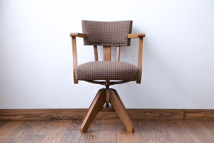 アンティーク家具　アンティーク　ブナ材の回転椅子