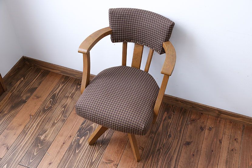 アンティーク家具　アンティーク　ブナ材の回転椅子