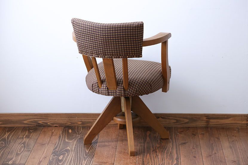 アンティーク家具　アンティーク　ブナ材の回転椅子