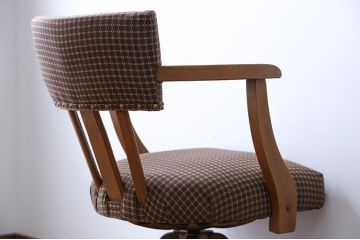 アンティーク家具　アンティーク　ブナ材の回転椅子