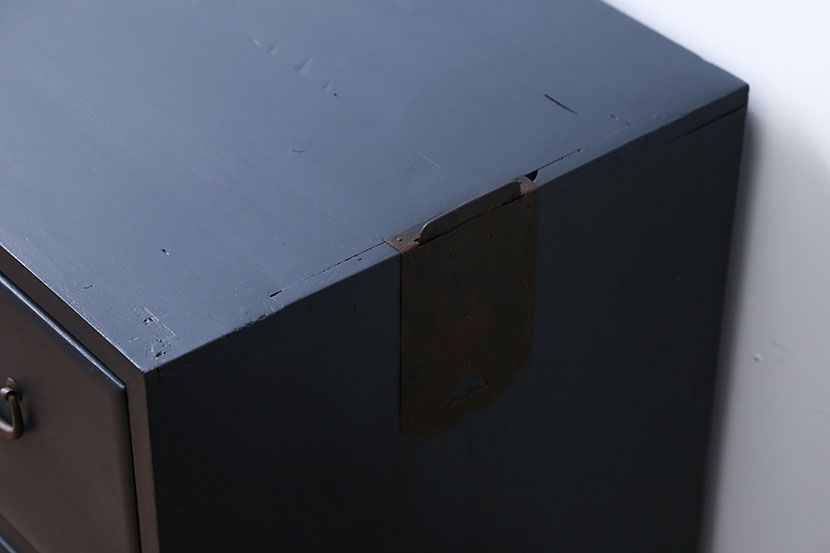 アンティーク家具　アンティーク　ペイント鉄脚ローチェスト(1)