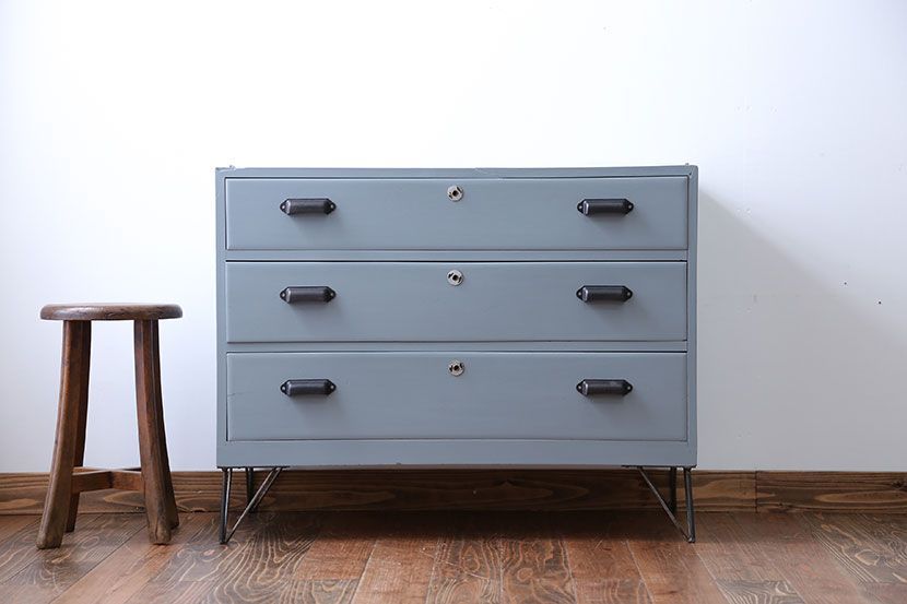 アンティーク家具　アンティーク　ペイント鉄脚ローチェスト(2)