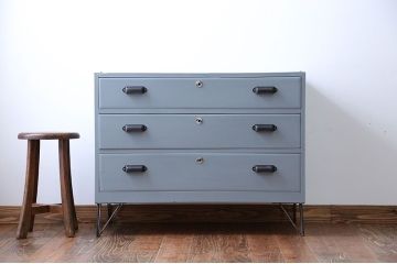 アンティーク家具　アンティーク　ペイント鉄脚ローチェスト(2)