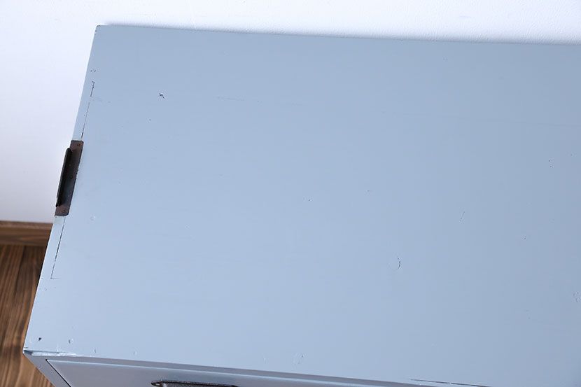 アンティーク家具　アンティーク　ペイント鉄脚ローチェスト(2)