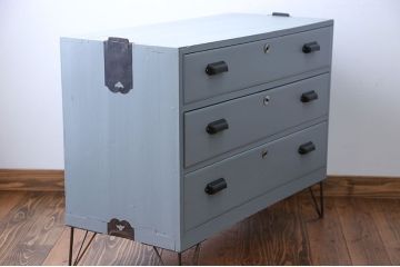 アンティーク家具　アンティーク　ペイント鉄脚ローチェスト(2)