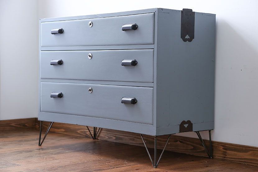 アンティーク家具　アンティーク　ペイント鉄脚ローチェスト(2)