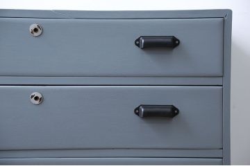 アンティーク家具　アンティーク　ペイント鉄脚ローチェスト(2)