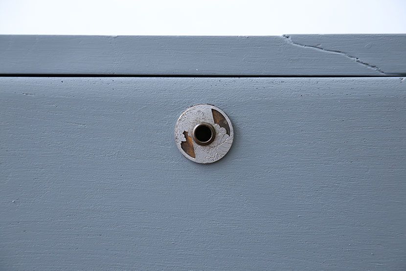 アンティーク家具　アンティーク　ペイント鉄脚ローチェスト(2)