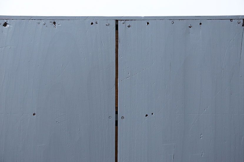 アンティーク家具　アンティーク　ペイント鉄脚ローチェスト(2)