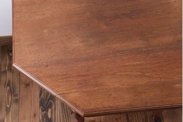 アンティーク家具　イギリスアンティーク　キャスター付きオクタゴンテーブル