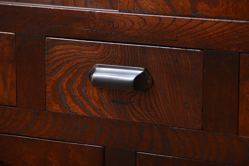 アンティーク家具　アンティーク　前面欅材　グルーチップガラス食器棚