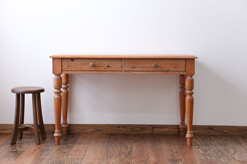 中古　イギリス製　パイン材のコンソールテーブル